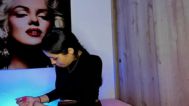 TANIA 06 online show from 10-02-25, 01:07