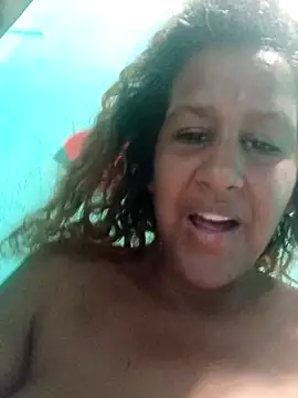 Snapshot of shirlihot chatting on 02-15-26, 09:44 shirlihot online show from 02-15-26, 09:44