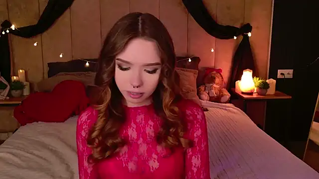 Sierra Fane online show from 03-01-25, 08:42