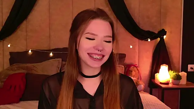 Sierra Fane online show from 03-06-25, 07:43