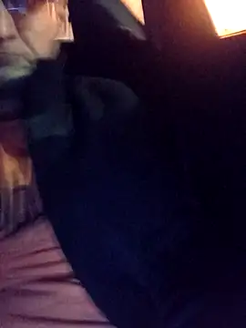 Snapshot of Luci1982Brazzers chatting on 10-18-25, 10:21 Luci1982Brazzers online show from 10-18-25, 10:21