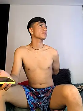 Snapshot of Andres_Sebas chatting on 02-20-25, 08:25 Andres Sebas online show from 02-20-25, 08:25