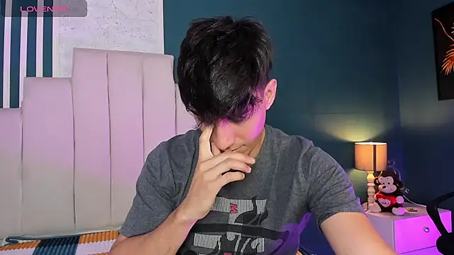 Snapshot of Allex_Cano chatting on 12-01-25, 06:35 Allex Cano online show from 12-01-25, 06:35