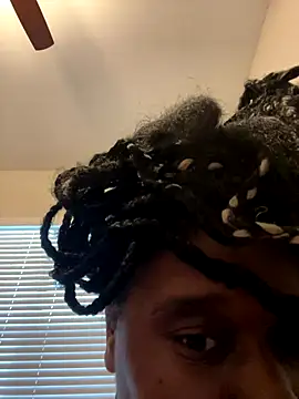 Snapshot of Deshay30 chatting on 10-28-25, 11:18 Deshay30 online show from 10-28-25, 11:18