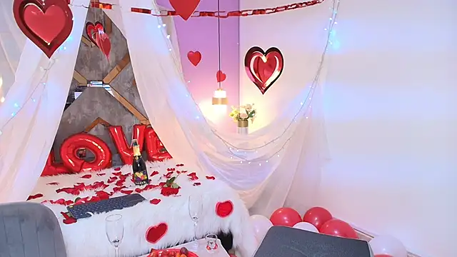 Snapshot of Zamira_Taylor chatting on 02-15-26, 02:41 Zamira Taylor online show from 02-15-26, 02:41