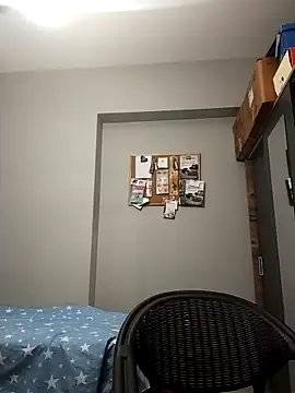 Snapshot of raskolnikovw chatting on 09-26-25, 05:28 raskolnikovw online show from 09-26-25, 05:28