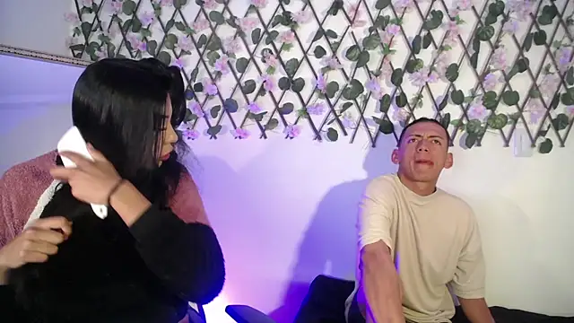 aron and paula online show from 03-21-25, 04:28