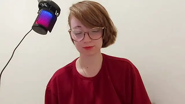 Snapshot of Elise_Nyx chatting on 09-11-25, 10:54 Elise Nyx online show from 09-11-25, 10:54