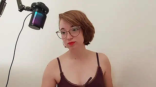 Snapshot of Elise_Nyx chatting on 10-03-25, 01:19 Elise Nyx online show from 10-03-25, 01:19