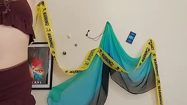 Snapshot of Elise_Nyx chatting on 11-09-25, 02:26 Elise Nyx online show from 11-09-25, 02:26