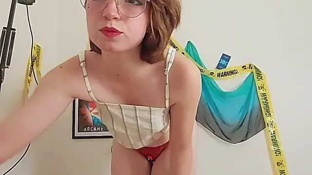 Snapshot of Elise_Nyx chatting on 11-10-25, 12:04 Elise Nyx online show from 11-10-25, 12:04