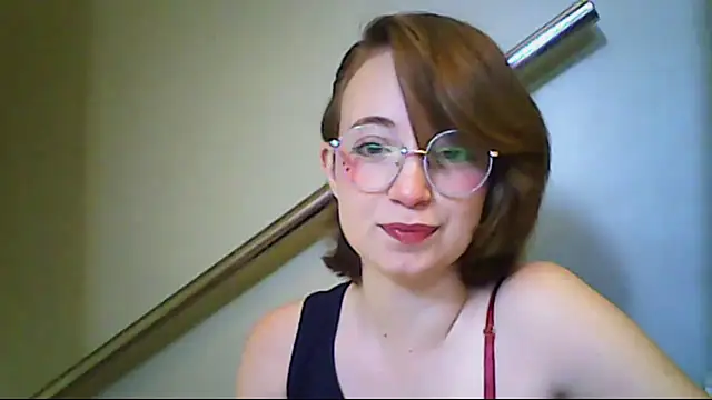 Snapshot of Elise_Nyx chatting on 11-26-25, 12:50 Elise Nyx online show from 11-26-25, 12:50