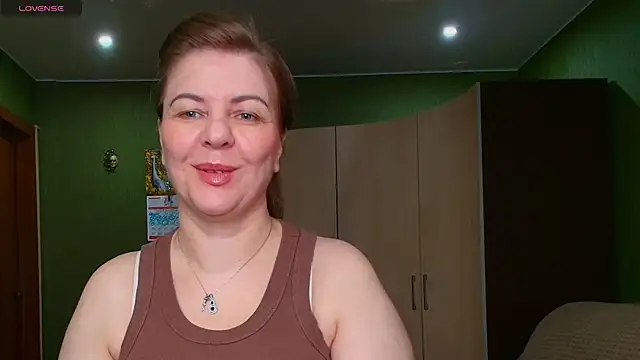 VeronikawGold online show from 07-15-26, 03:01