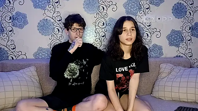 Snapshot of baby_lesi chatting on 12-22-25, 06:38 baby lesi online show from 12-22-25, 06:38