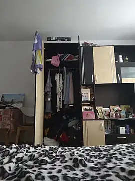 andreiiiii2025 online show from 06-25-26, 09:47
