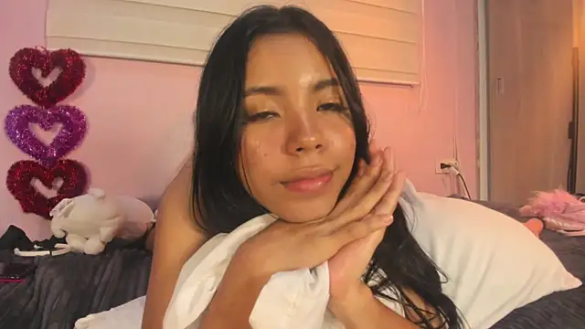 emily sweett24 online show from 03-05-25, 06:56