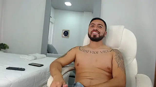 Snapshot of sebastian_colle chatting on 02-27-25, 06:20 sebastian colle online show from 02-27-25, 06:20