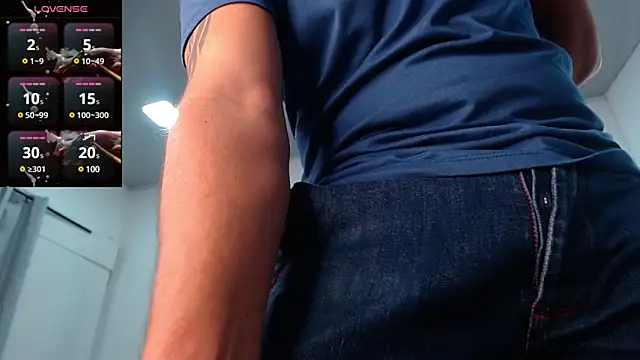 Snapshot of sebastian_colle chatting on 03-21-25, 12:06 sebastian colle online show from 03-21-25, 12:06