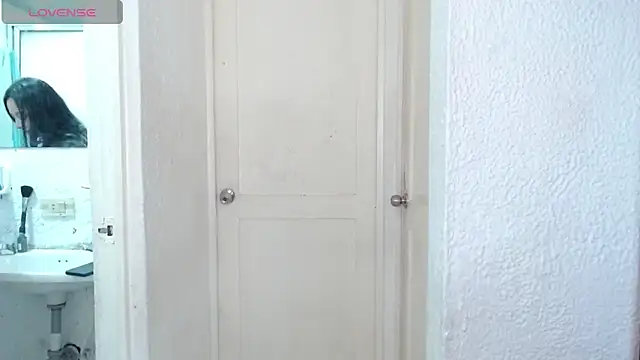 EngelCristaly online show from 03-18-25, 03:42