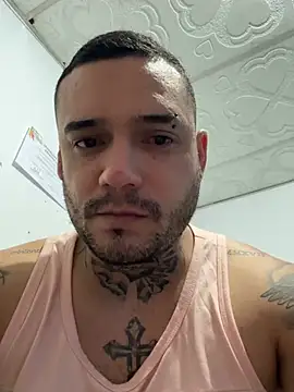 Snapshot of Angelgarcia_ chatting on 02-24-25, 09:09 Angelgarcia online show from 02-24-25, 09:09