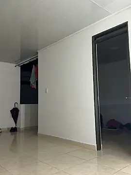 Snapshot of Angelgarcia_ chatting on 03-08-25, 01:50 Angelgarcia online show from 03-08-25, 01:50