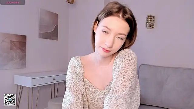 Snapshot of SunnivaCovil chatting on 02-28-25, 11:14 SunnivaCovil online show from 02-28-25, 11:14