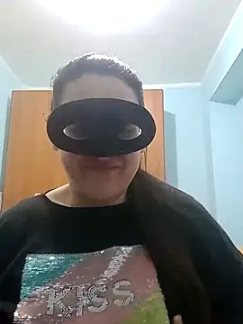 Snapshot of Dolcecurvy chatting on 03-20-25, 09:24 Dolcecurvy online show from 03-20-25, 09:24