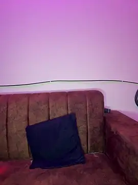 Snapshot of Dishasarmaa05 chatting on 03-18-25, 06:59 Dishasarmaa05 online show from 03-18-25, 06:59