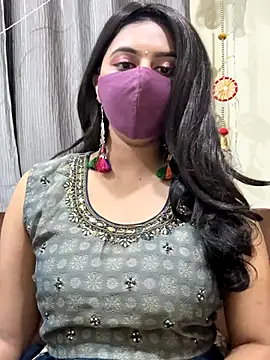 Snapshot of Dishasarmaa05 chatting on 10-11-25, 02:15 Dishasarmaa05 online show from 10-11-25, 02:15