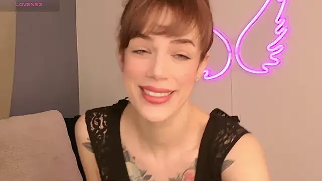 Snapshot of FrancescaFerra chatting on 02-08-26, 01:47 FrancescaFerra online show from 02-08-26, 01:47