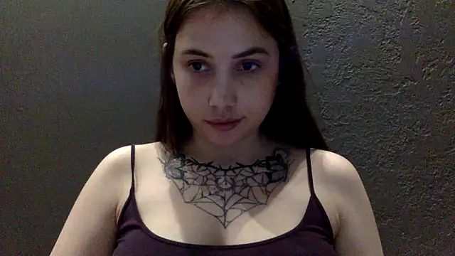 bysinka18 online show from 04-17-26, 07:28