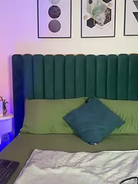 Tyla Ks online show from 03-06-25, 07:32