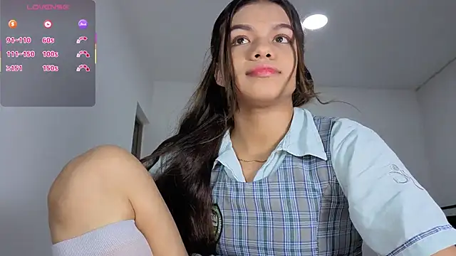 sophia ramirez12 online show from 11-13-25, 12:09