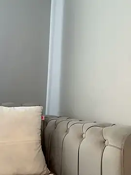 Snapshot of laraaaaaa chatting on 11-03-25, 09:54 laraaaaaa online show from 11-03-25, 09:54