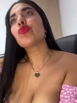 Snapshot of _SARA_69 chatting on 03-02-25, 05:14  SARA 69 online show from 03-02-25, 05:14