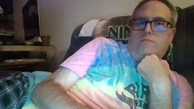 Smallone327 online show from 09-20-25, 04:24