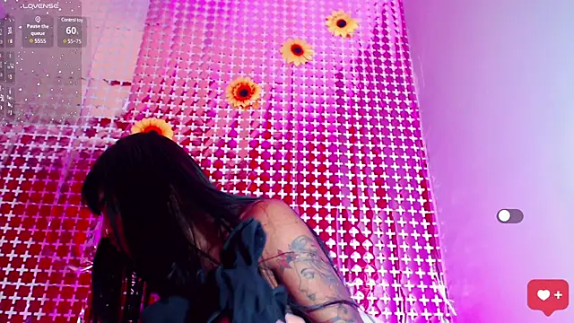 Snapshot of jymena_xxx chatting on 03-09-25, 05:22 jymena xxx online show from 03-09-25, 05:22