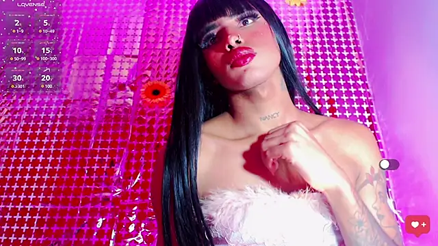 Snapshot of jymena_xxx chatting on 03-12-25, 12:47 jymena xxx online show from 03-12-25, 12:47