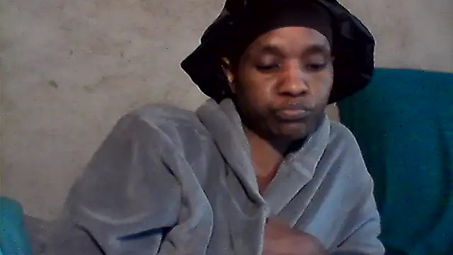 Snapshot of sexybigass31 chatting on 07-18-26, 05:33 sexybigass31 online show from 07-18-26, 05:33