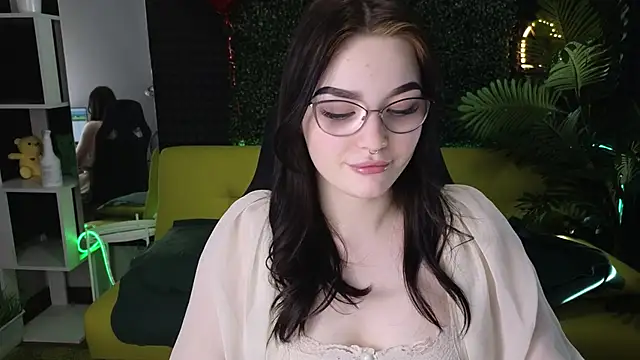 milliedoll online show from 03-09-25, 08:18