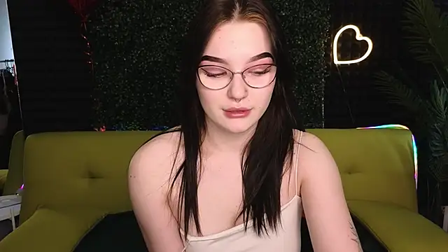 milliedoll online show from 03-10-25, 08:15