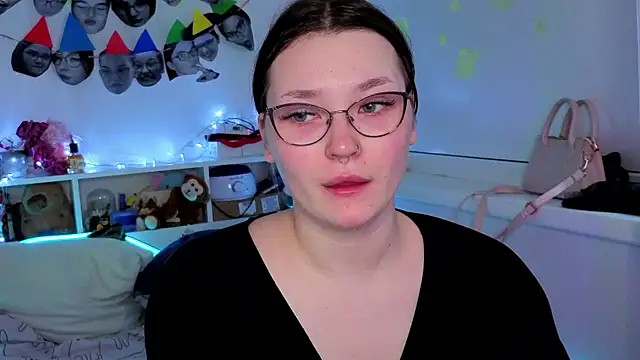 milliedoll online show from 10-29-25, 07:43