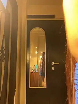 Snapshot of isha_sassy chatting on 03-01-25, 09:59 isha sassy online show from 03-01-25, 09:59