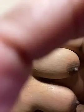 Snapshot of isha_sassy chatting on 03-15-25, 11:28 isha sassy online show from 03-15-25, 11:28