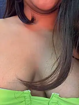 Snapshot of isha_sassy chatting on 11-25-25, 07:03 isha sassy online show from 11-25-25, 07:03