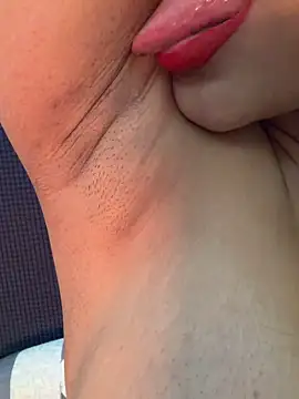 Snapshot of isha_sassy chatting on 12-05-25, 06:37 isha sassy online show from 12-05-25, 06:37