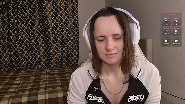 Snapshot of Luna_Loveee chatting on 10-30-25, 03:52 Luna Loveee online show from 10-30-25, 03:52