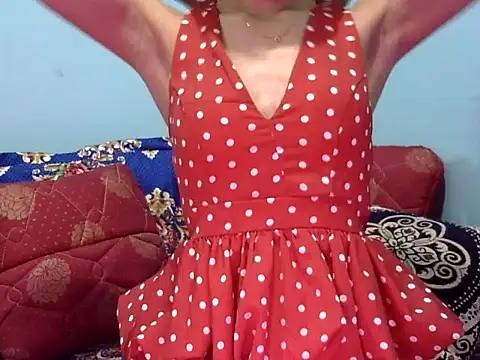 Snapshot of _luckylips chatting on 02-16-26, 05:53 luckylips online show from 02-16-26, 05:53