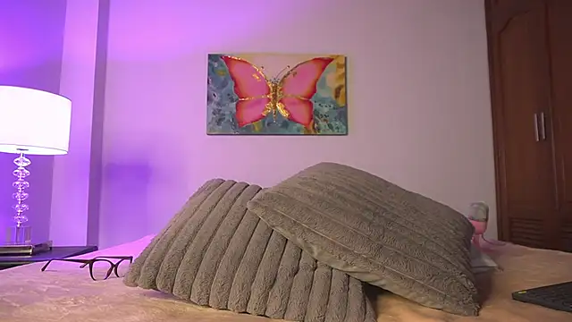 gala monroe online show from 11-19-25, 11:10