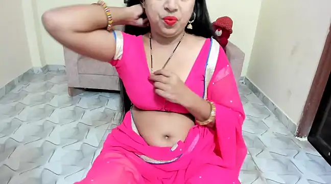 Snapshot of leahgotiii chatting on 03-13-25, 04:27 leahgotiii online show from 03-13-25, 04:27